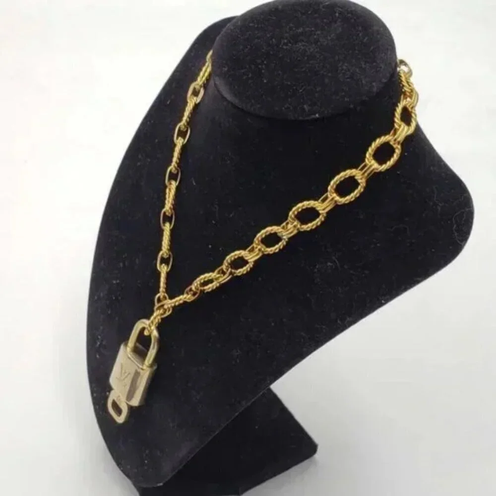 100% Auth Louis Vuitton Lock & Key with Gold Plated Gold Chain Necklace